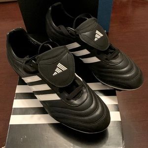 Adidas Matteo women’s soccer cleats size 10